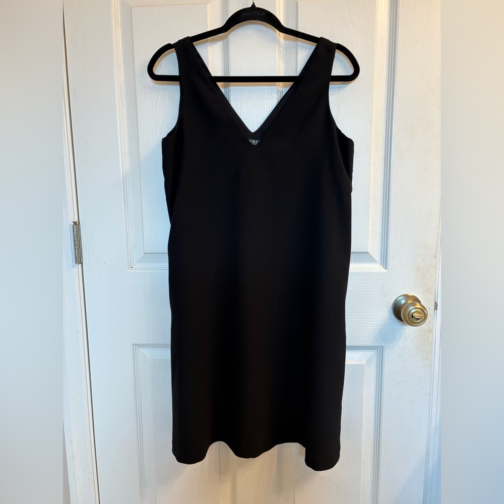Lauren Ralph Lauren Black Sleeveless V-Neck Sheath Mini Dress